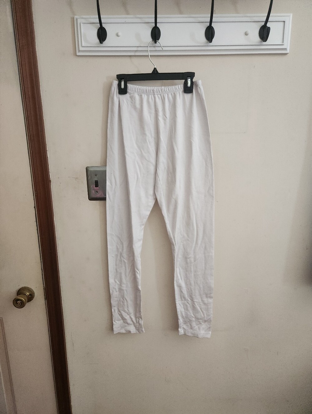 🎉 White Leggings